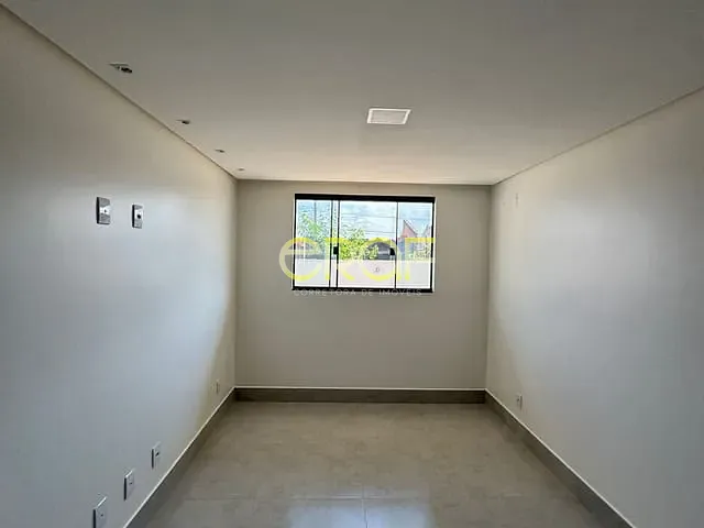 Apartamento 3 quartos e 2 banheiros, à venda, no bairro Parque da Colina I em Formosa