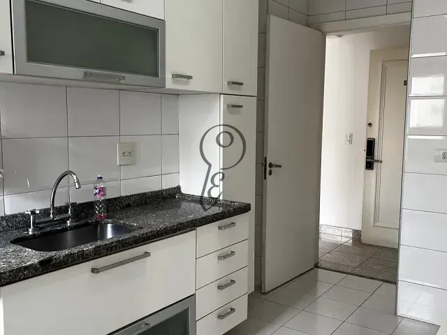 Apartamento 3 quartos e 2 banheiros, para alugar, no bairro Vila Monumento em São Paulo