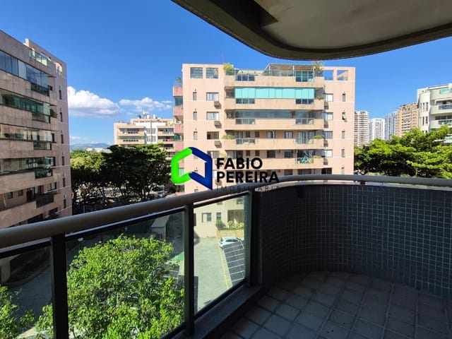 Apartamento com 101m² 2 quartos e 3 banheiros, à venda, no bairro Barra da Tijuca em Rio de Janeiro