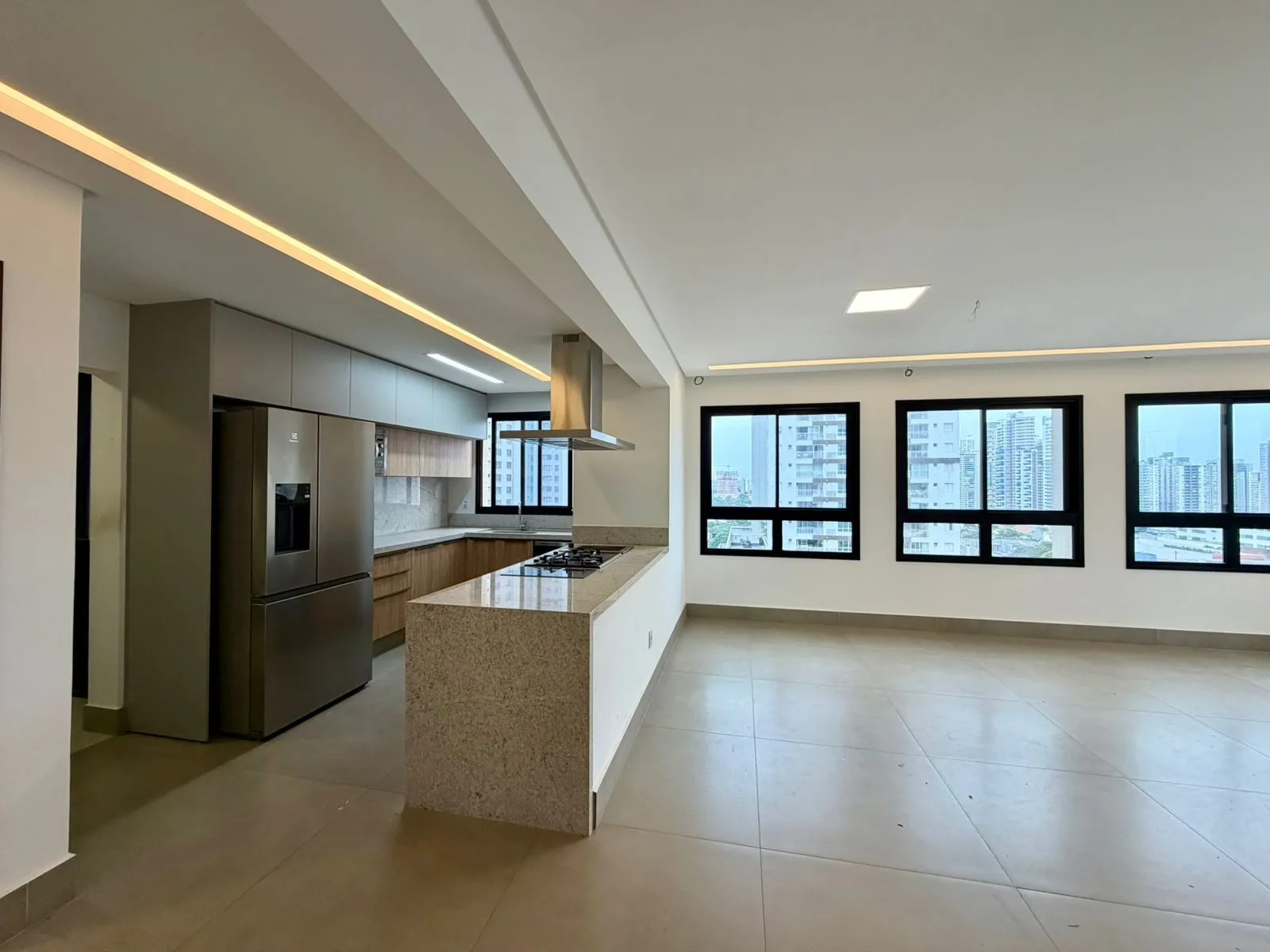 Apartamento, 3 quartos, 137 m² - Foto 3