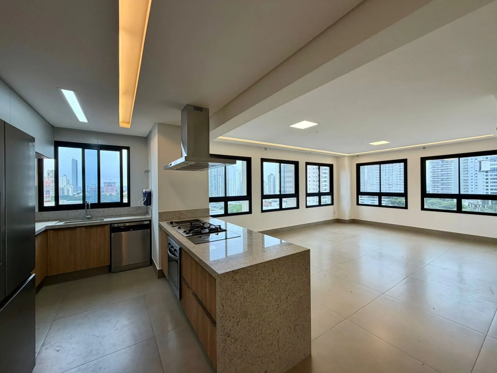 Apartamento, 3 quartos, 137 m² - Foto 1