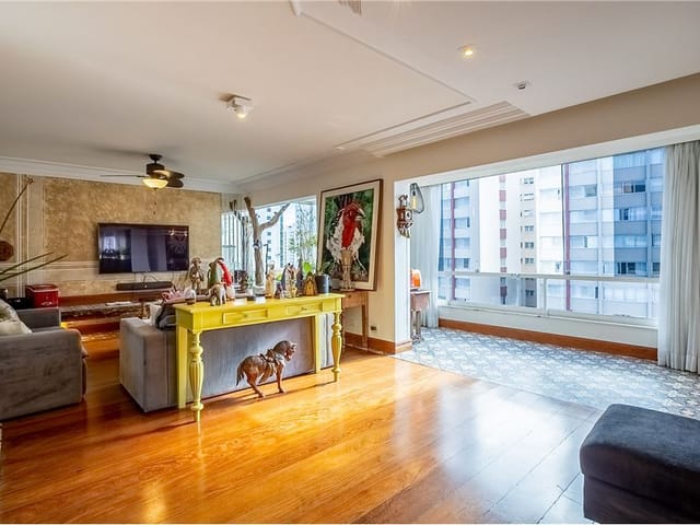 Foto do Apartamento - Apartamento à venda 3 Quartos 3 Suites 5 Vagas 208M² Moema São Paulo - SP | Lazarin Imóveis