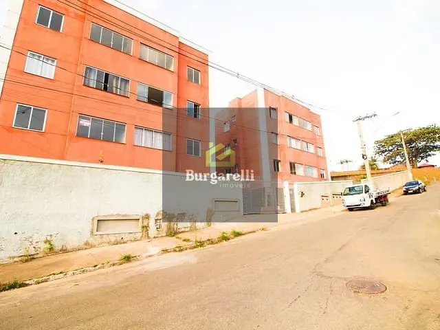 Apartamento 2 quartos e 1 banheiro, para alugar, no bairro Colinas da Serra em Lavras