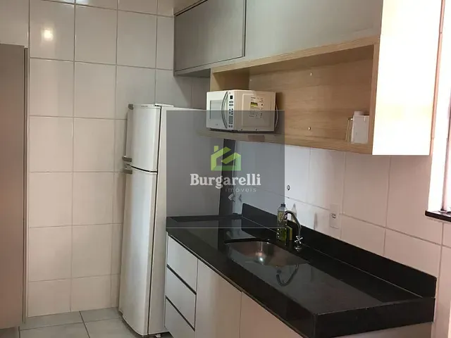 Apartamento 2 quartos e 1 banheiro, para alugar, no bairro Colinas da Serra em Lavras