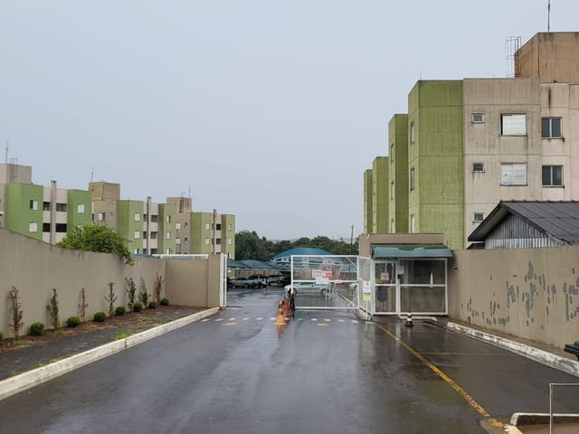 Foto do Apartamento - Apartamento à venda, Edif. Dom Angelo II em Apucarana, PR | J. Mareze Imóveis Ltda