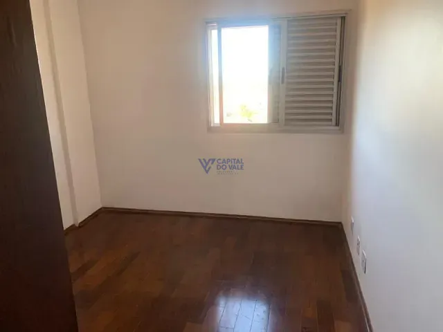 Apartamento 3 quartos e 1 banheiro, à venda, no bairro Jardim Bela Vista em São José dos Campos