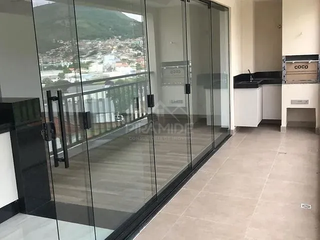 Apartamento com 127m² 3 quartos e 1 banheiro, à venda, no bairro Jardim Elvira Dias em Poços de Caldas