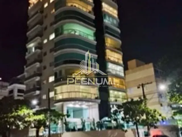Apartamento com 132m² 3 quartos e 4 banheiros, à venda, no bairro Enseada em Guarujá
