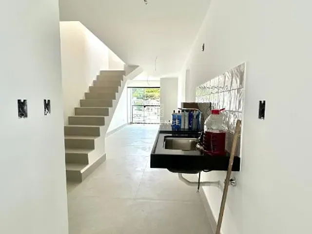 Apartamento 2 quartos e 1 banheiro, à venda, no bairro Jardim Belvedere em Volta Redonda