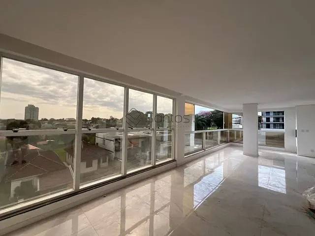 Apartamento 3 quartos e 3 banheiros, à venda, no bairro Centro em Ijuí