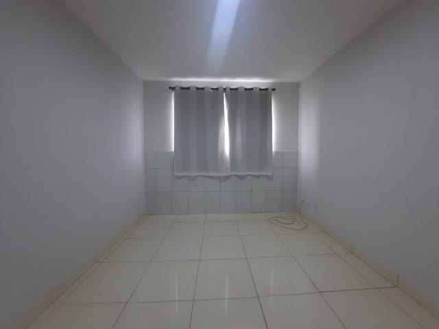 Apartamento à venda, Jardim Maria Inês, Aparecida de Goiânia, GO