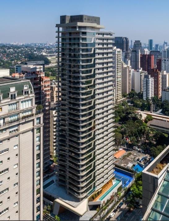 Apartamento, 4 quartos, 570 m² - Foto 1