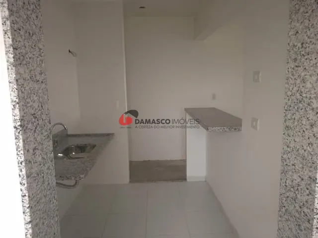 Apartamento 2 quartos e 1 banheiro, à venda, no bairro Campestre em Santo André