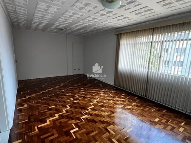 Apartamento com 135m² 3 quartos e 2 banheiros, à venda, no bairro Vila Shimabokuro em Londrina