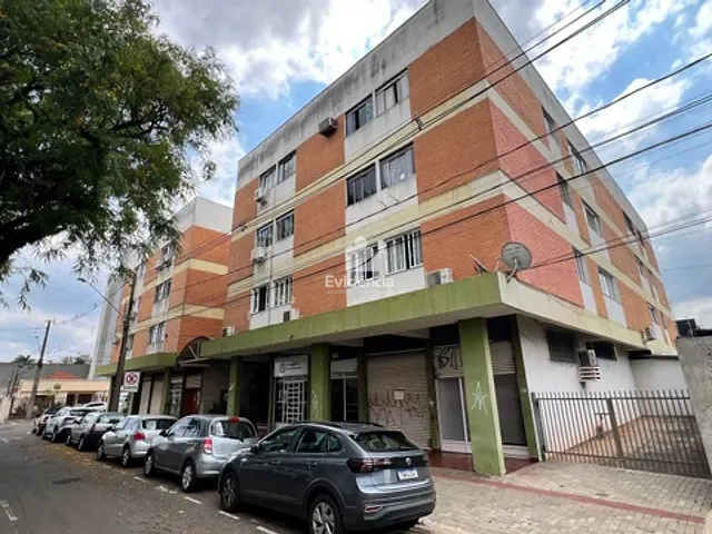 Apartamento com 135m² 3 quartos e 2 banheiros, à venda, no bairro Vila Shimabokuro em Londrina