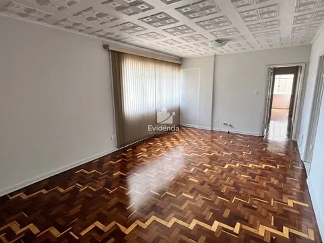 Apartamento com 135m² 3 quartos e 2 banheiros, à venda, no bairro Vila Shimabokuro em Londrina