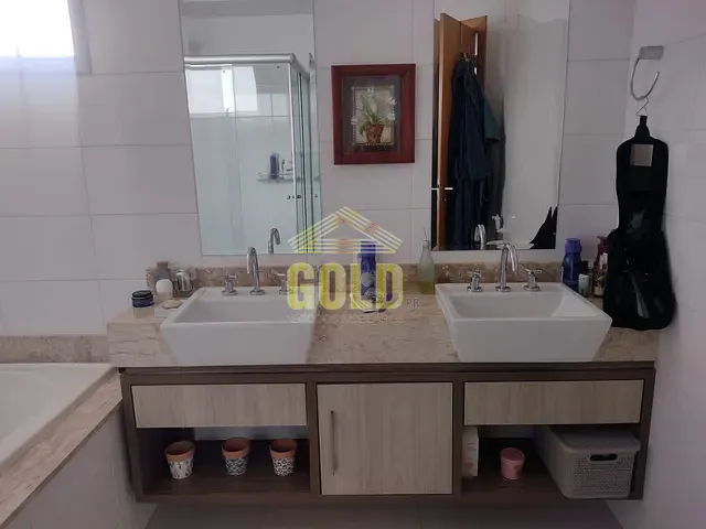 Apartamento com 217m² 3 quartos e 5 banheiros, à venda, no bairro Santa Rosa em Londrina
