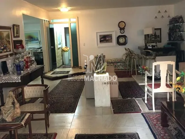 Apartamento com 265m² 4 quartos e 4 banheiros, à venda, no bairro Praia do Canto em Vitória