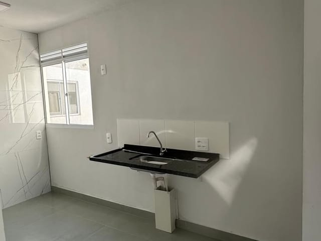 Apartamento 2 quartos e 1 banheiro, à venda, no bairro Setor Grajaú em Goiânia