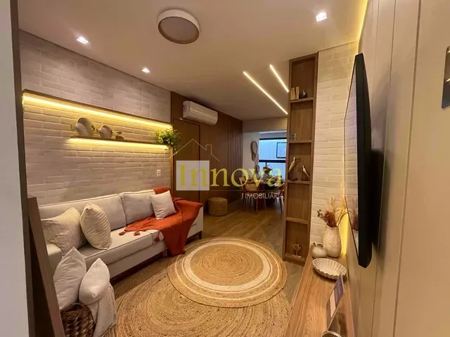 Apartamento 1 quarto e 2 banheiros, à venda, no bairro Jardim Brasil em Caraguatatuba