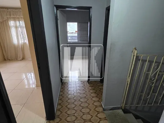 Apartamento com 60m² 2 quartos e 1 banheiro, para alugar, no bairro Vila Sacadura Cabral em Santo André