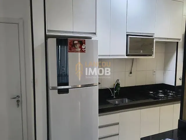 Apartamento 2 quartos e 1 banheiro, à venda, no bairro Jardim das Palmeiras em Várzea Paulista