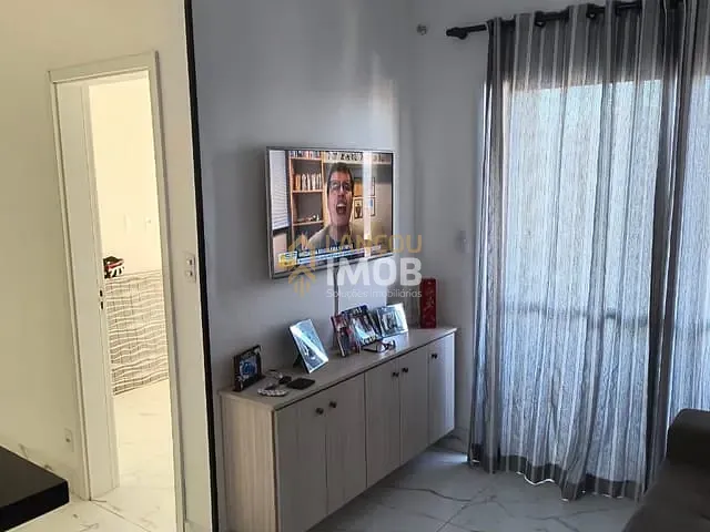 Apartamento 2 quartos e 1 banheiro, à venda, no bairro Jardim das Palmeiras em Várzea Paulista