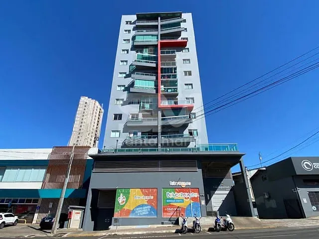 Apartamento 3 quartos e 2 banheiros, para alugar, no bairro Santa Maria em Chapecó