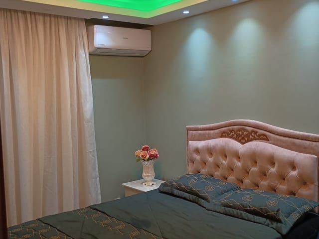 Apartamento com 77m² 2 quartos e 1 banheiro, à venda, no bairro Campo Grande em Rio de Janeiro
