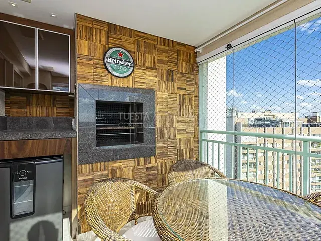 Apartamento com 107m² 3 quartos e 2 banheiros, à venda, no bairro Água Verde em Curitiba