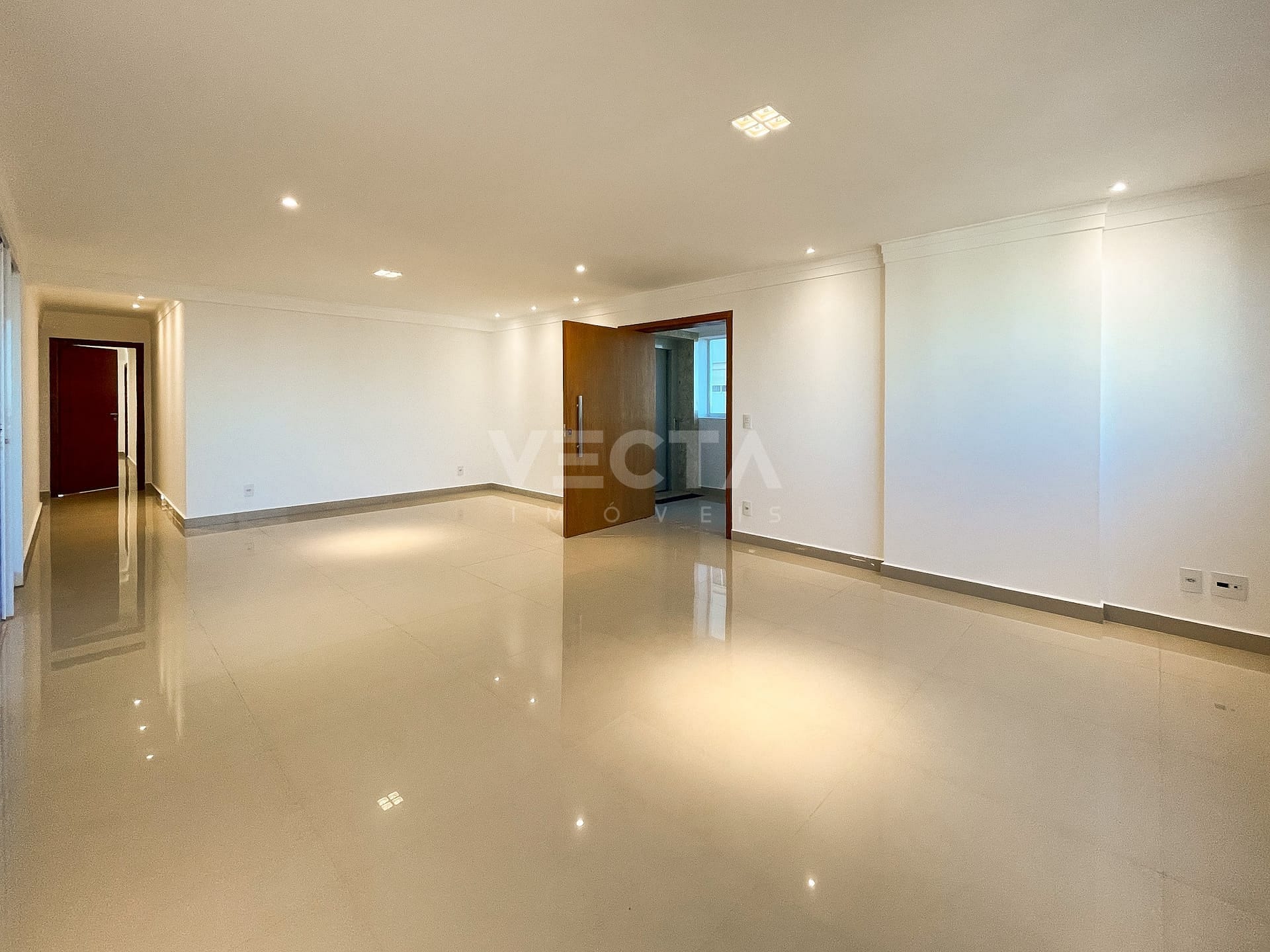 Apartamento à venda com 4 quartos, 238m² - Foto 3