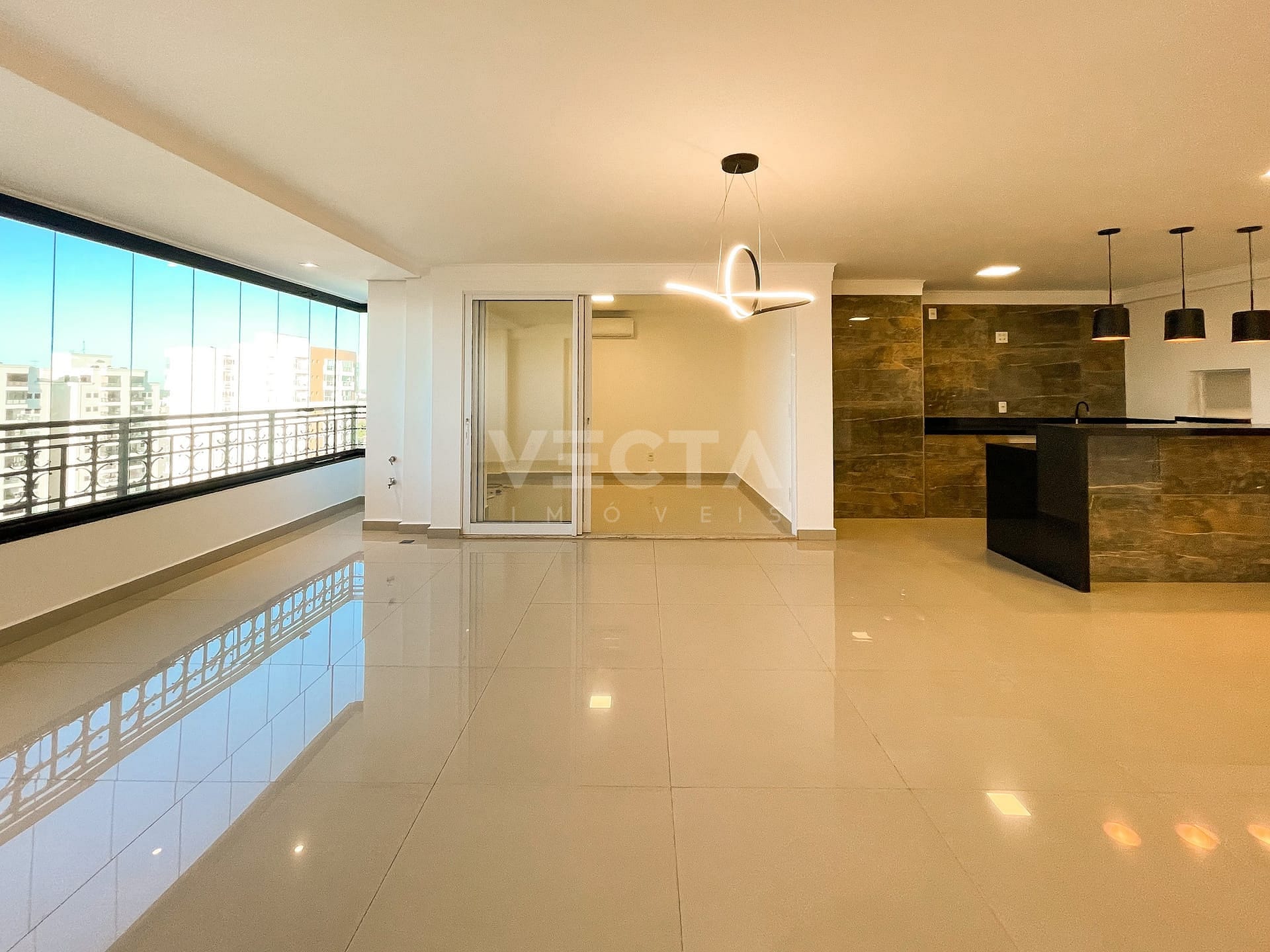Apartamento à venda com 4 quartos, 238m² - Foto 5