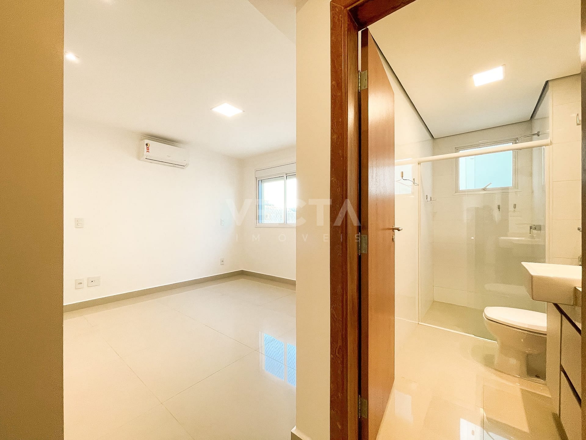Apartamento à venda com 4 quartos, 238m² - Foto 22
