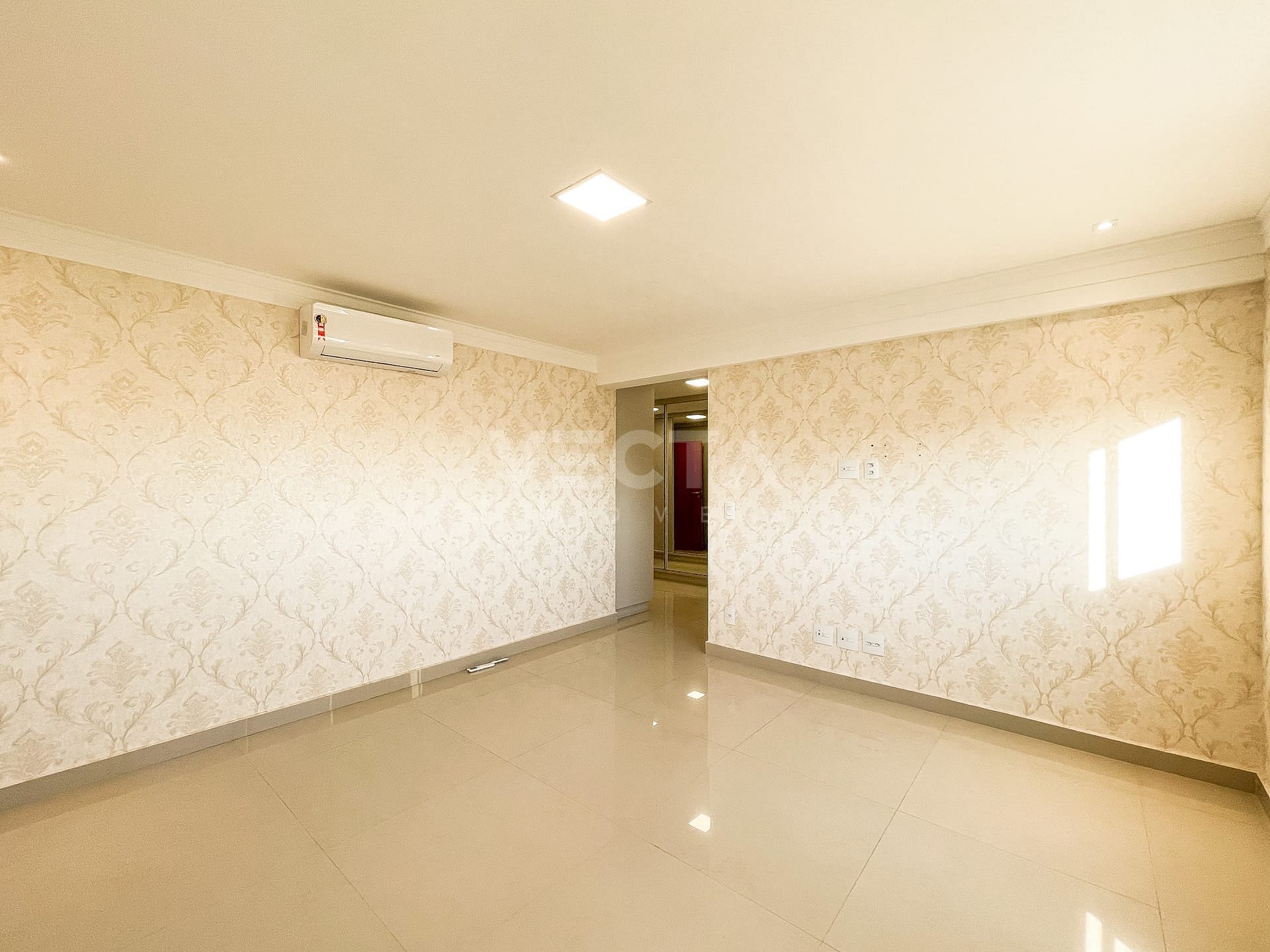 Apartamento à venda com 4 quartos, 238m² - Foto 30