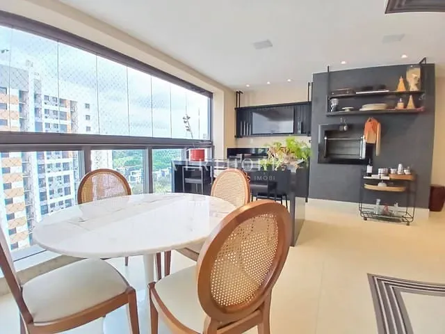 Apartamento 3 quartos e 4 banheiros, à venda ou para alugar, no bairro Gleba Fazenda Palhano em Londrina