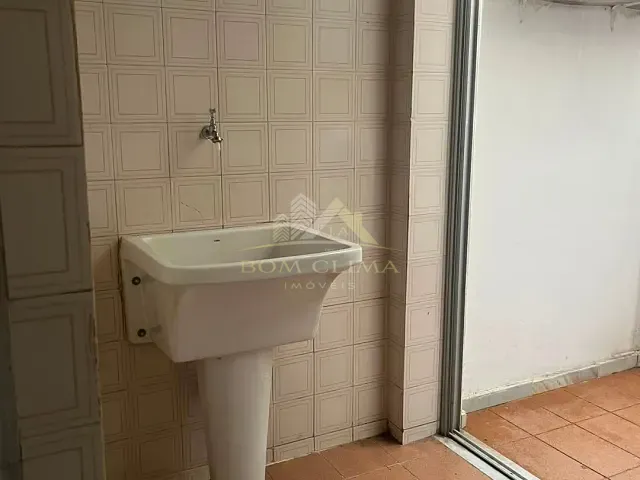 Apartamento 2 quartos e 1 banheiro, à venda, no bairro São Mateus em Juiz de Fora