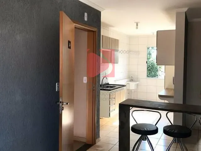 Apartamento 2 quartos e 1 banheiro, à venda, no bairro Jardim Ferrarezzi em Pirassununga