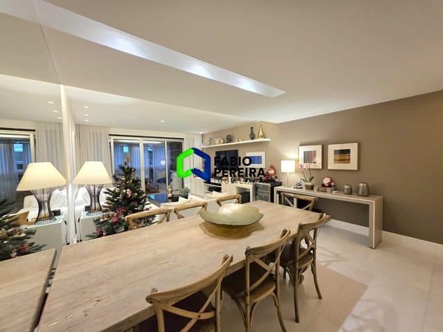 Apartamento com 155m² 3 quartos e 5 banheiros, à venda, no bairro Jardim Oceânico em Rio de Janeiro