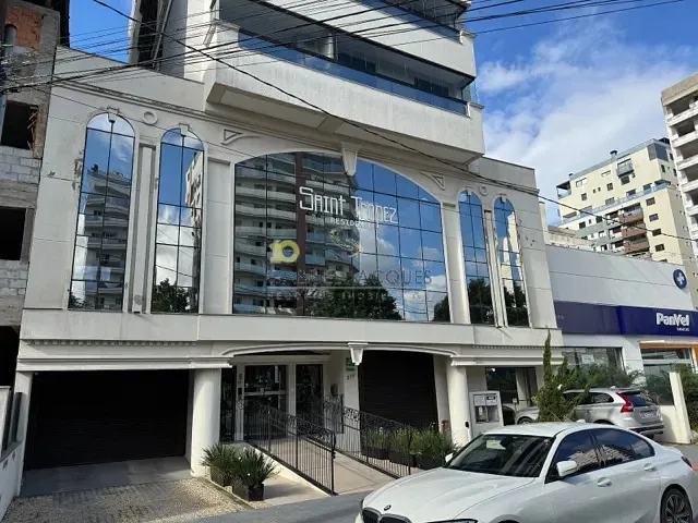 Apartamento 2 quartos e 2 banheiros, à venda, no bairro Pedra Branca em Palhoça