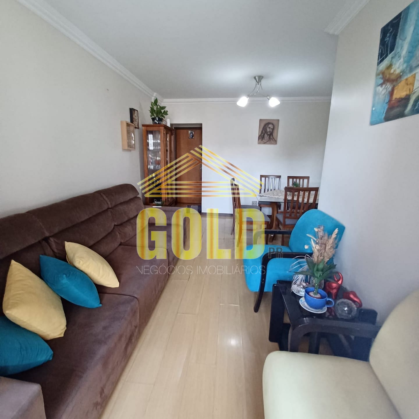 Apartamento à venda com 3 quartos, 100m² - Foto 1