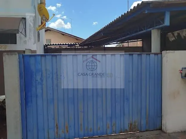 Apartamento 2 quartos e 1 banheiro, para alugar, no bairro Capricórnio em Rolândia