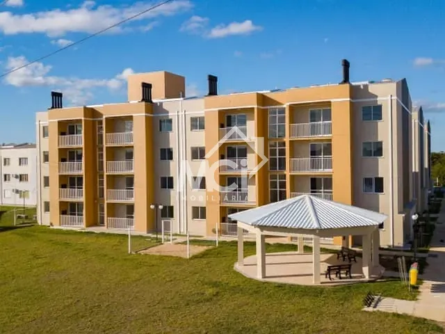 Apartamento com 69m² 2 quartos e 1 banheiro, à venda, no bairro Umuharama em Pelotas