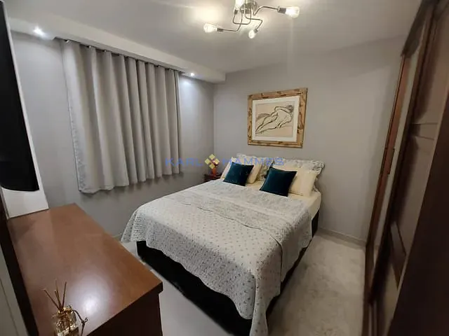 Apartamento 2 quartos e 1 banheiro, à venda, no bairro Samambaia em Petrópolis