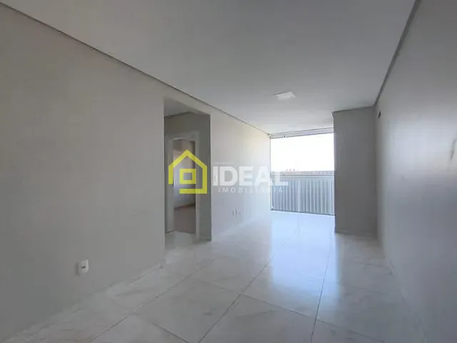 Apartamento 2 quartos e 2 banheiros, para alugar, no bairro Vila Jacob Biezus em Concórdia