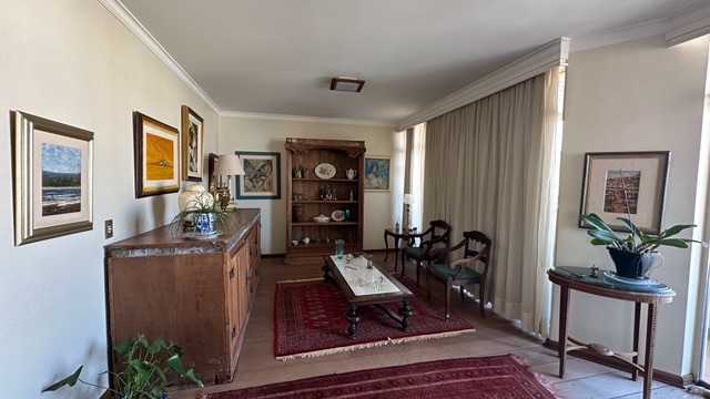 Apartamento com 315m² 4 quartos e 5 banheiros, à venda, no bairro Centro em Londrina