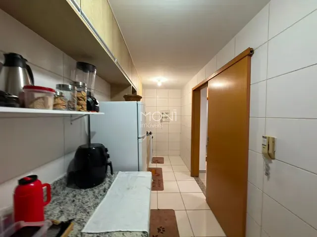 Apartamento 2 quartos e 2 banheiros, à venda, no bairro Guará II em Brasília