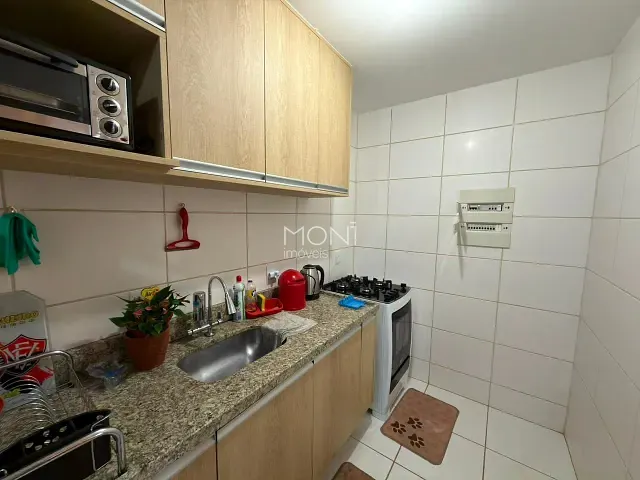 Apartamento 2 quartos e 2 banheiros, à venda, no bairro Guará II em Brasília
