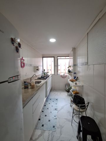 Apartamento com 70m² 2 quartos e 1 banheiro, à venda, no bairro República em São Paulo