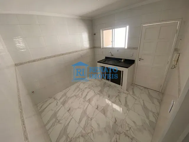 Apartamento 2 quartos e 1 banheiro, para alugar, no bairro Araçatiba em Maricá