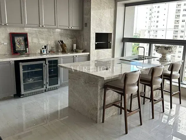 Apartamento 3 quartos e 5 banheiros, à venda, no bairro GLEBA PALHANO em Londrina